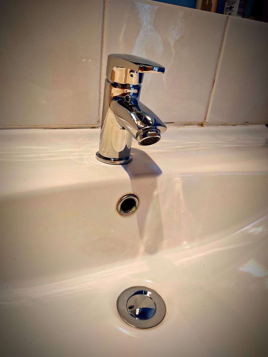 New mixer tap fitted to basin in Colchester